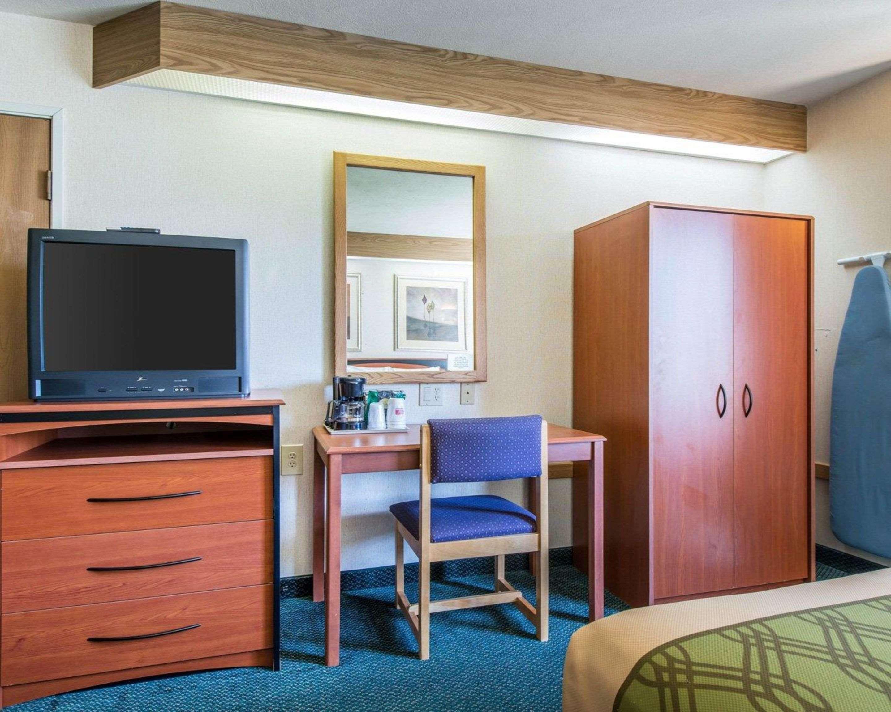 קולורדו ספרינגס Econo Lodge North Academy מראה חיצוני תמונה
