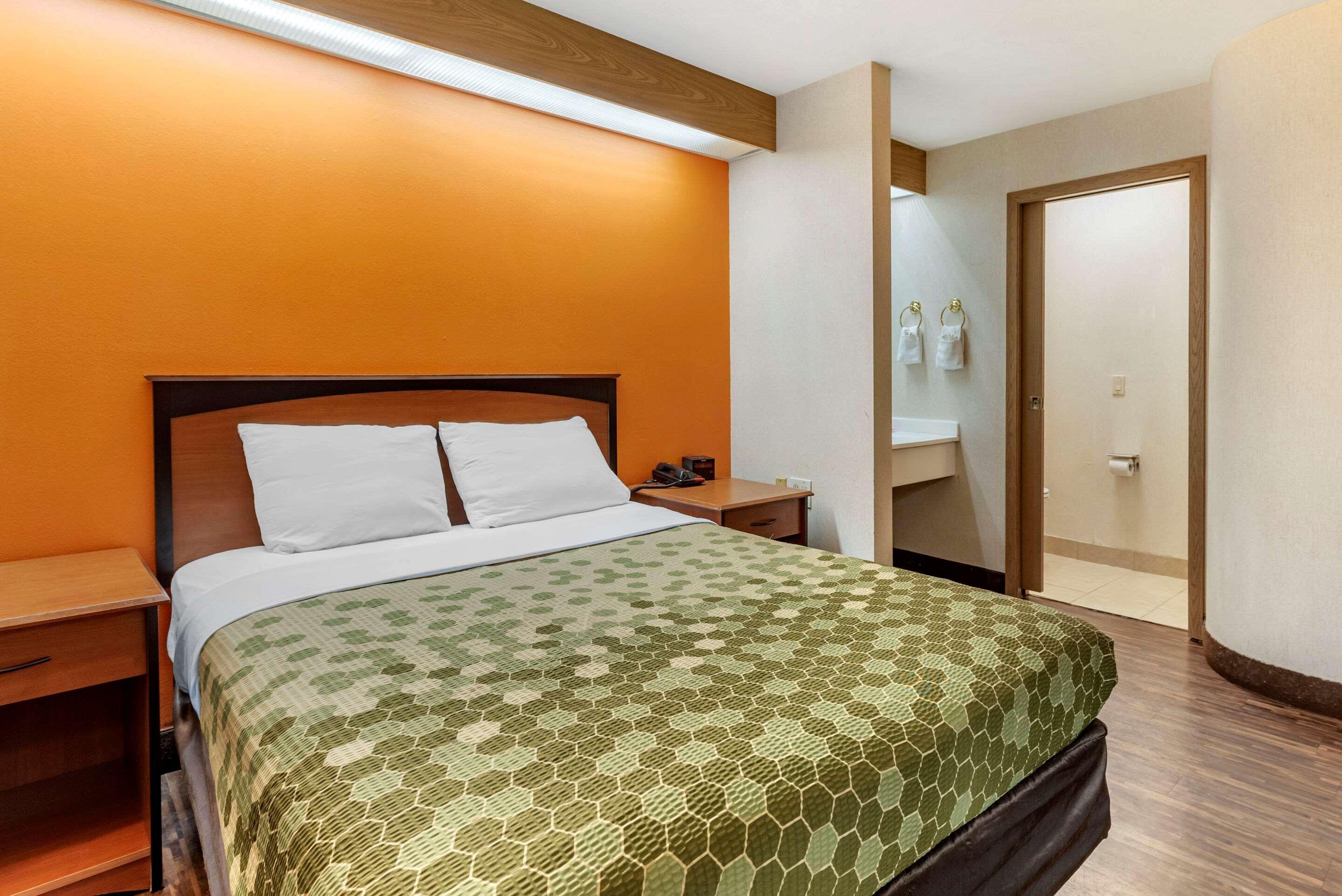 קולורדו ספרינגס Econo Lodge North Academy מראה חיצוני תמונה