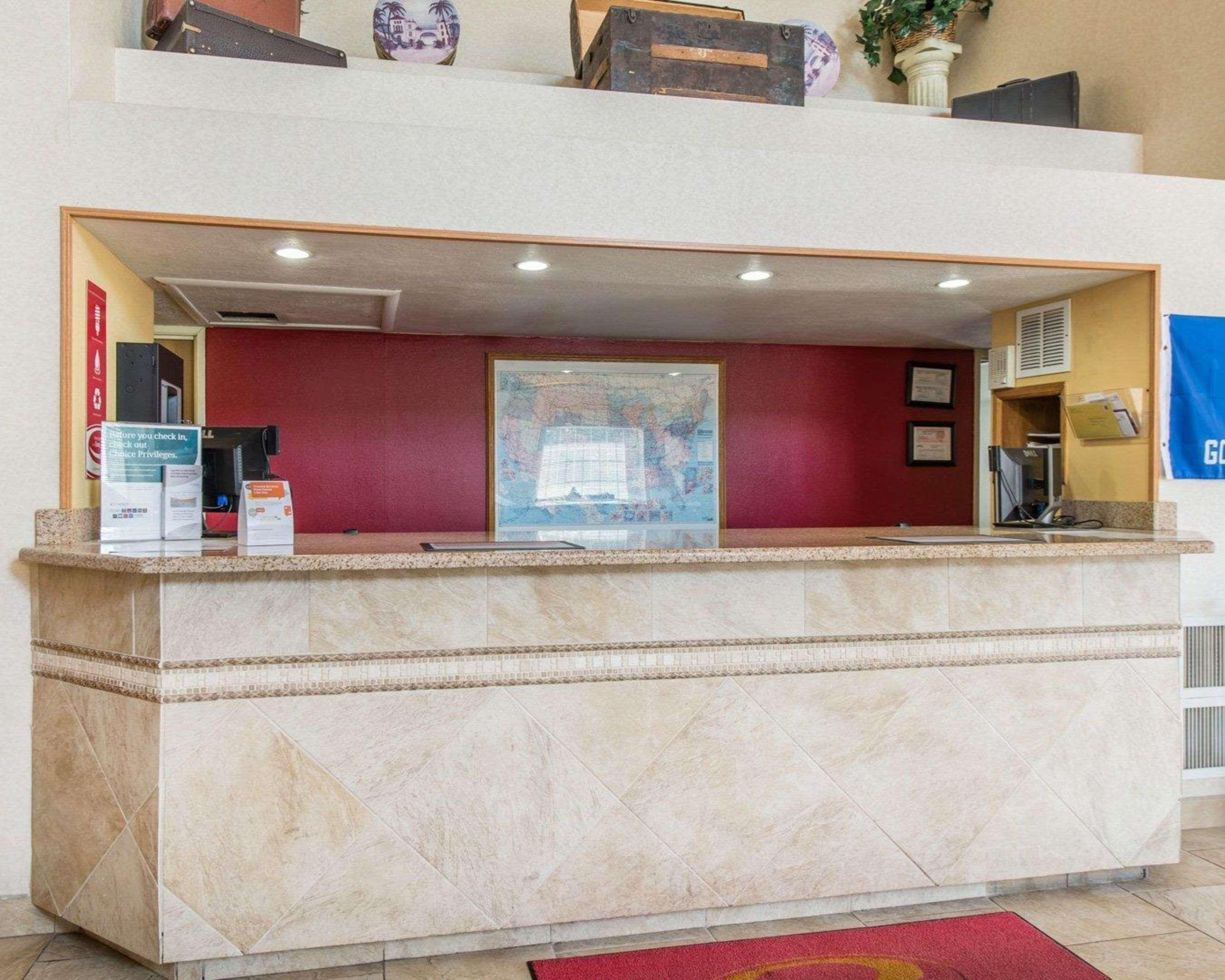 קולורדו ספרינגס Econo Lodge North Academy מראה חיצוני תמונה